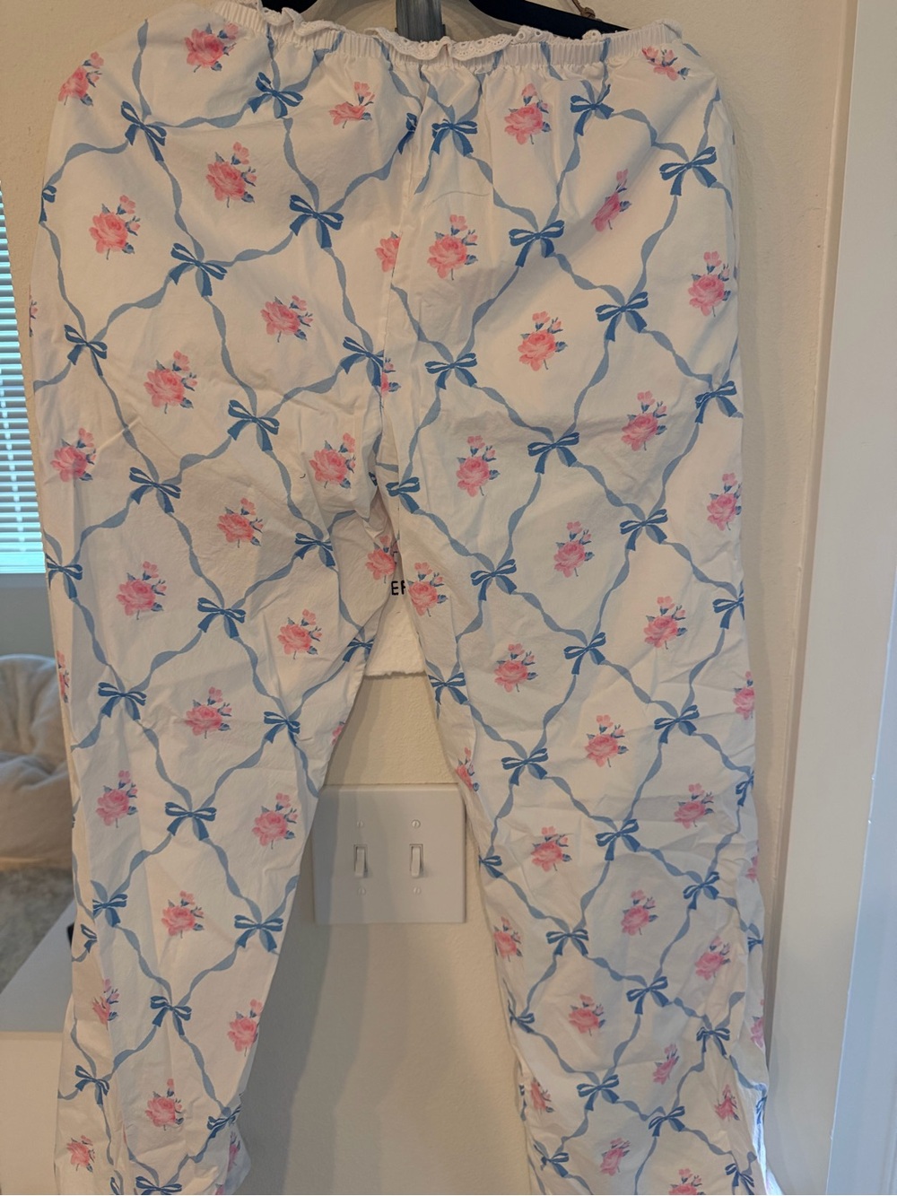 Peach Love California White Pajama Pants with Blue Ribbon & Pink Rose Pattern